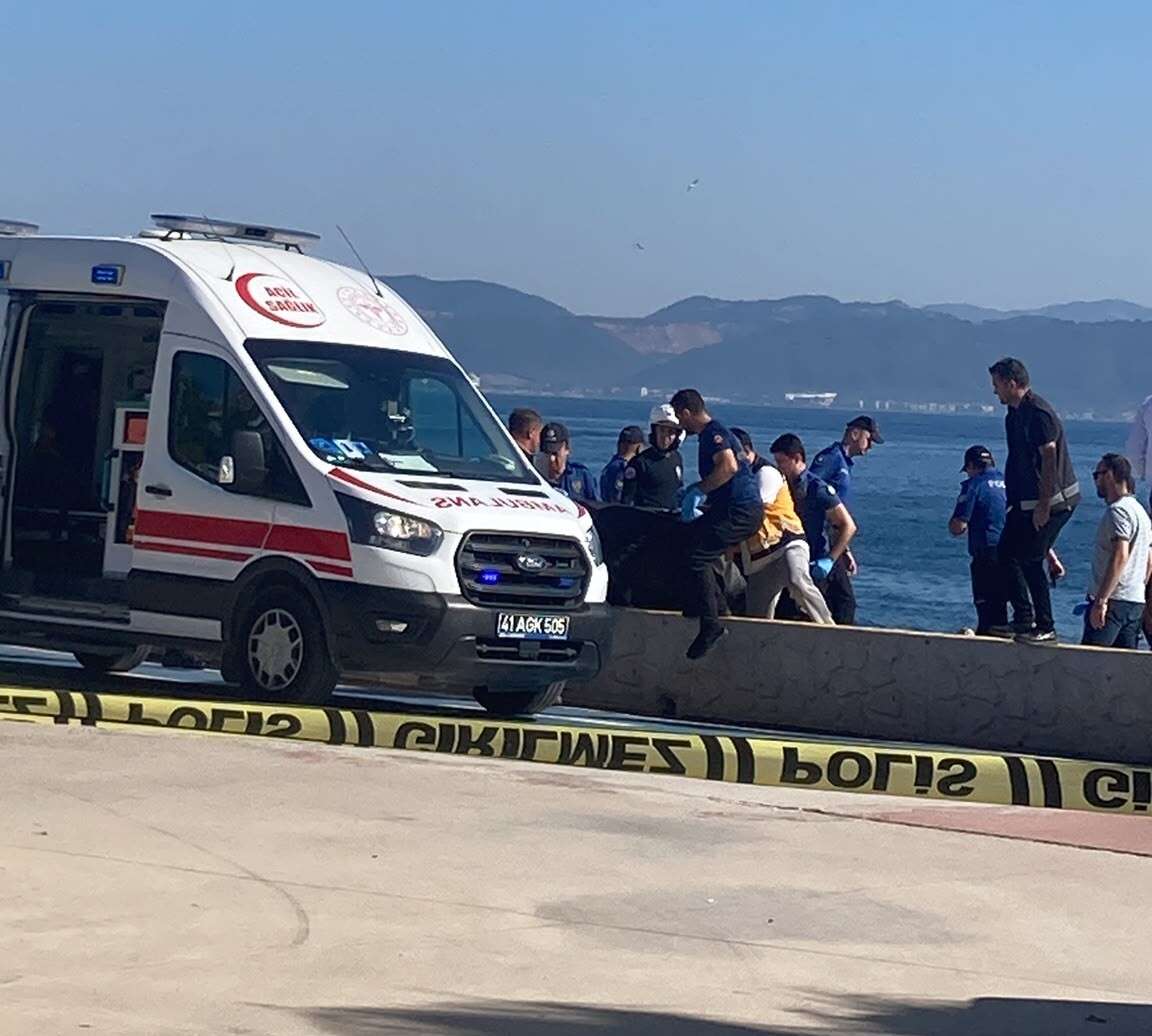 3 kardeş aynı gün toprağa verildi! Gülşah'ın hayali yarım kaldı 1